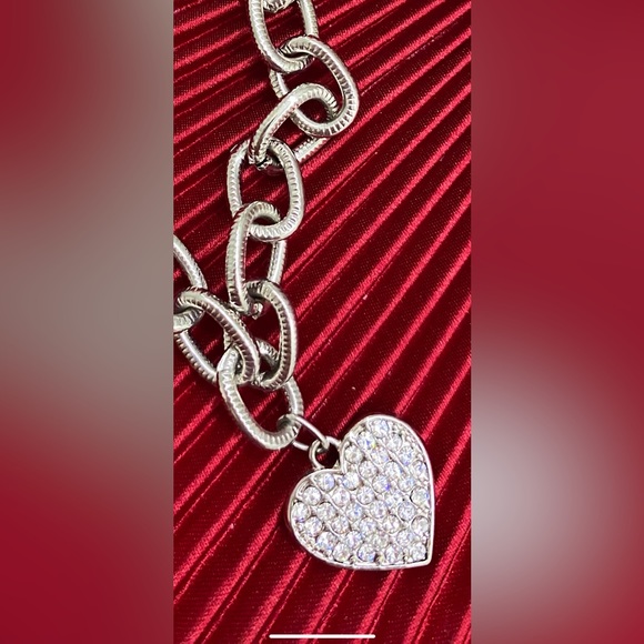 Guess Heart Women’s Bracelet - Picture 2 of 3